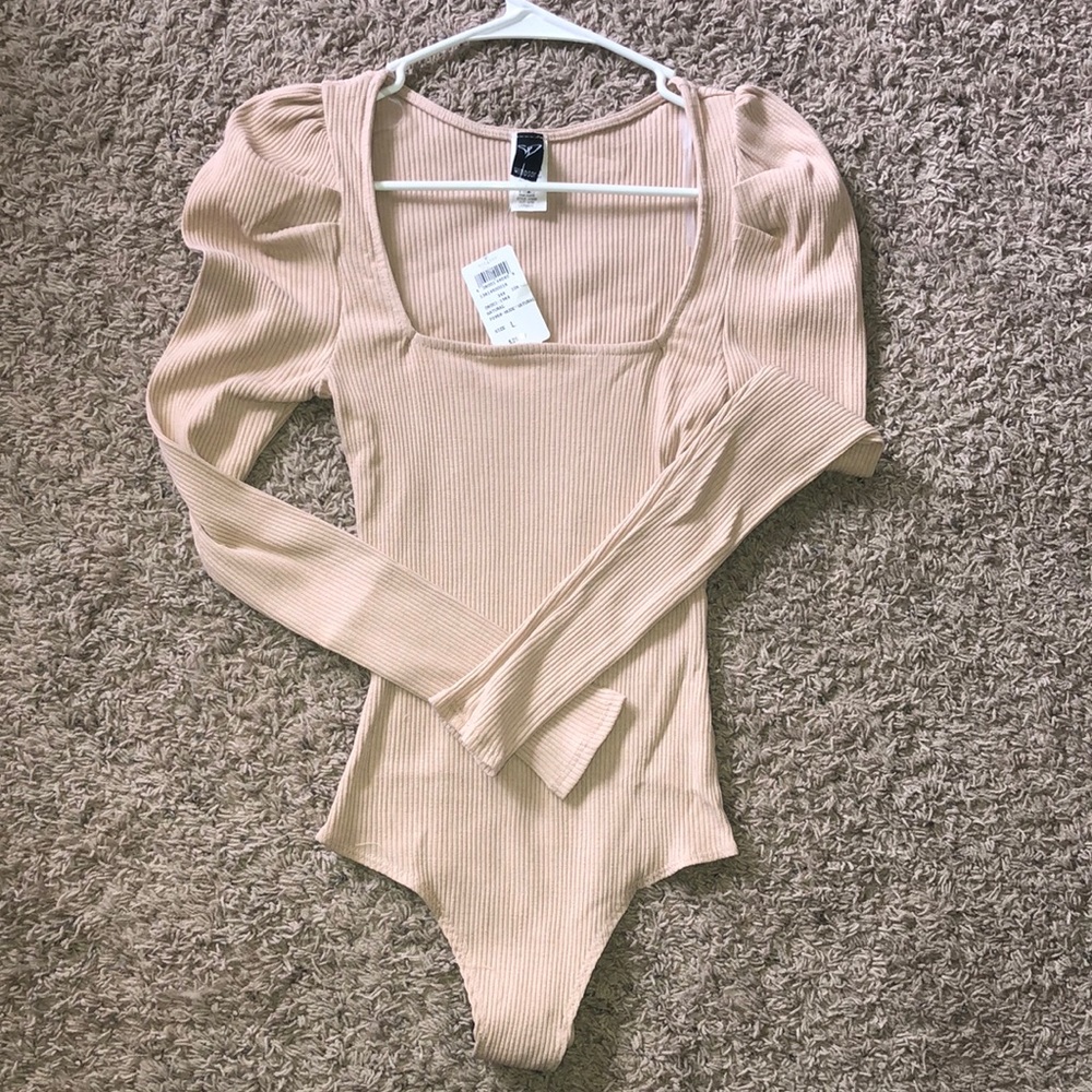Long sleeved bodysuit